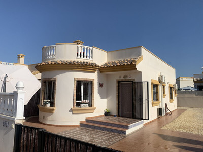 2 bedrooms, 2 bathrooms Villa in Guardamar del Segura